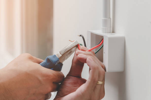 Best Emergency Electrical Repair Services  in Simsbury Center, CT